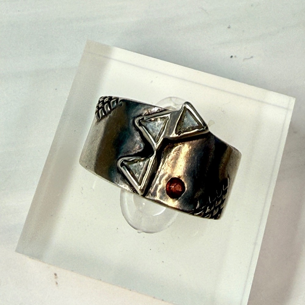 Sterling Silver 925 Wide Band Ring Geometric Red & Clear Stones Size 7 9.5g - Picture 1 of 8